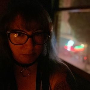 Meet your Posher, Elisa